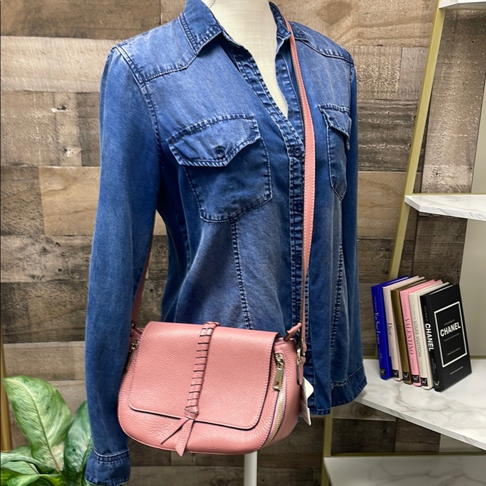 Andrea Cardone Pastel Pink Structured Crossbody Bag with Flap Closure